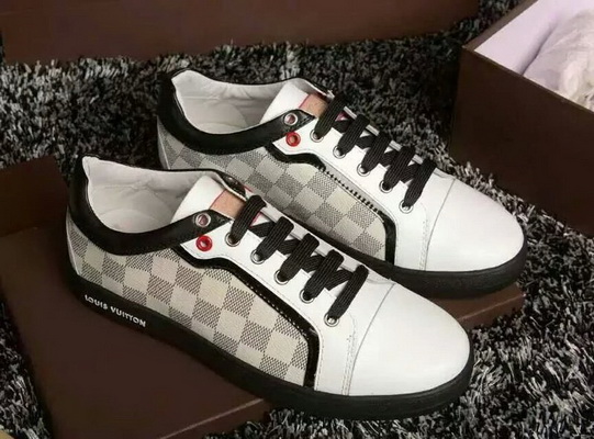 LV Fashion Casual Shoes Men--050